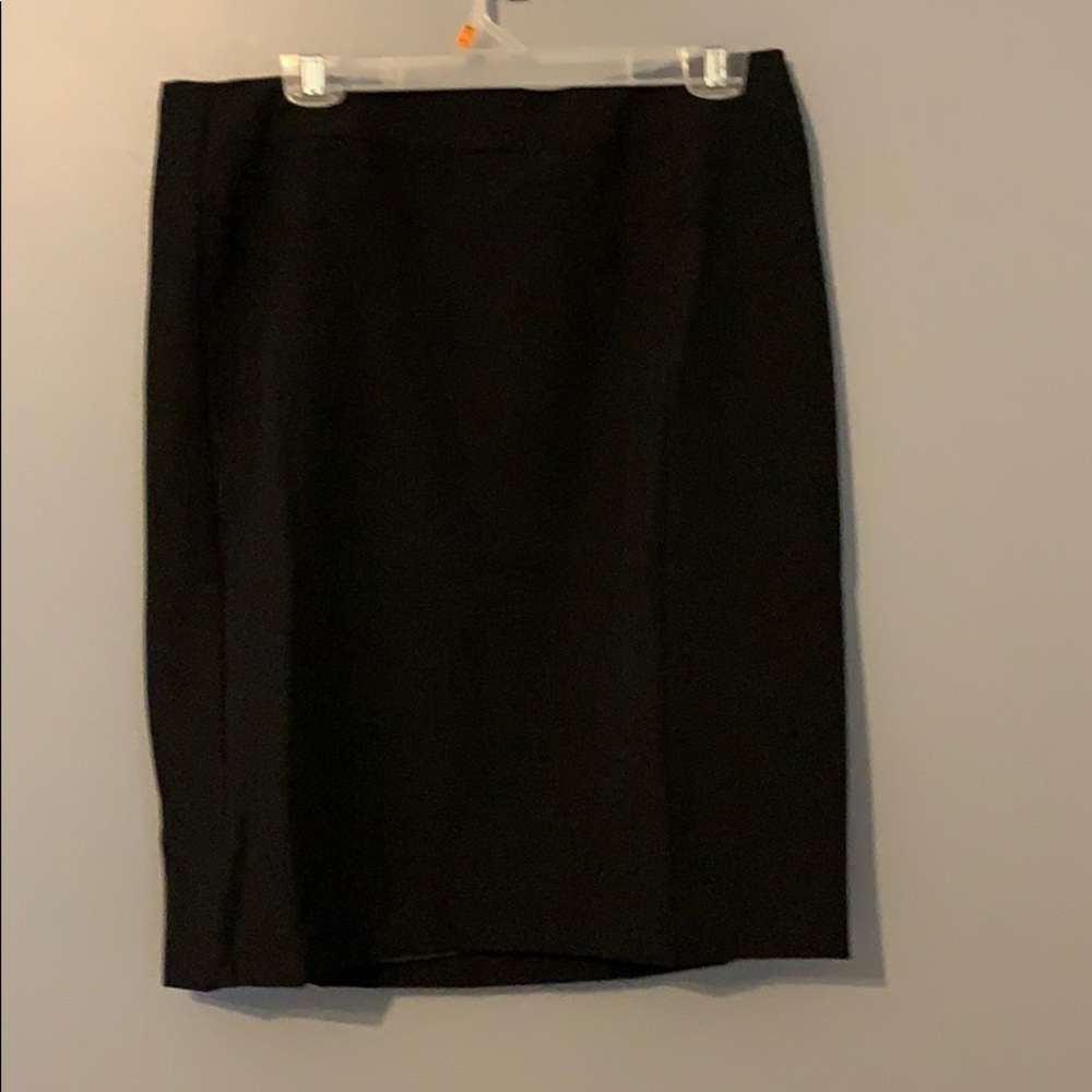 Worthington lined black career skirt size 14P